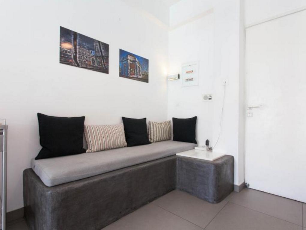 Acropolis Charming Apartment With Large Balcony - Dm17 Athén Kültér fotó